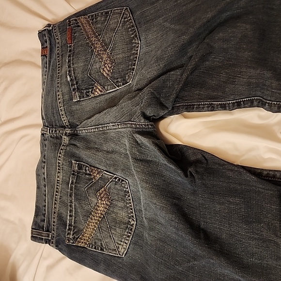 7 For All Mankind - Picture 4 of 7